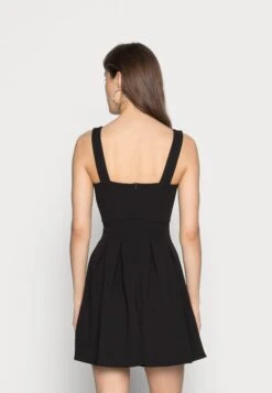 Wal G V Neck Skater - Robe De Soirée - Black -Wal Mode Promos Soldes Boutique 0008edfbcb0348a7a1ec0ced10010a59