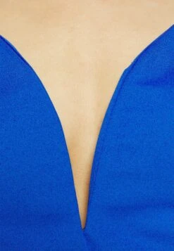 Wal G Vincent Skater Dress - Robe En Jersey - Electric Blue 11 Wal G Vincent Skater Dress - Robe En Jersey - Electric Blue -Wal Mode Promos Soldes Boutique 06d1bf304ab740dab9c5ba27e892b341