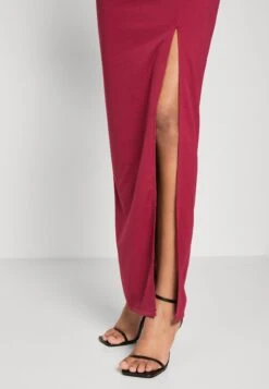 Wal G Candice Strap - Robe De Cocktail - Magenta -Wal Mode Promos Soldes Boutique 06ff9d528e5f43ffb34cb3727be8e3b4