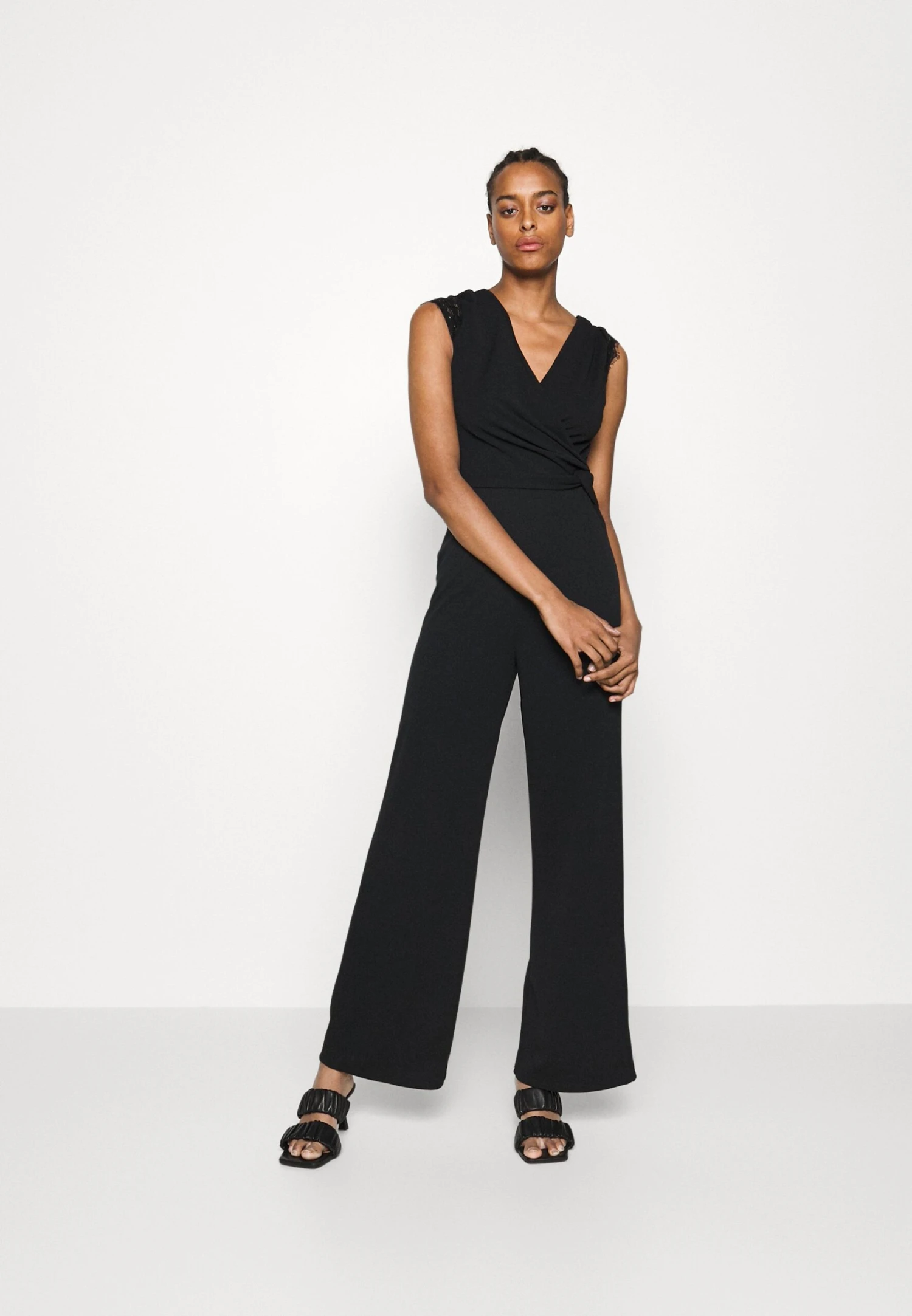 Cecillian Neck - Combinaison - Black 2 Cecillian Neck - Combinaison - Black – Image 2