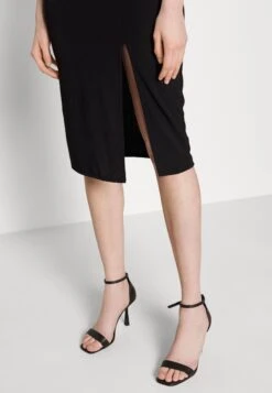 Wal G Embroidered V Neck Rose Midi - Robe De Soirée - Black Floral -Wal Mode Promos Soldes Boutique 18af6a357a7a4b91b6a7a8bc7922af1a