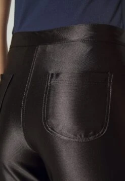 Wal G Ami Trouser - Pantalon Classique - Black 11 Wal G Ami Trouser - Pantalon Classique - Black -Wal Mode Promos Soldes Boutique 18e80be6e43346258c545f824fcbf4fc