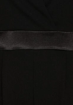 Wal G Pinny Cut Out - Combinaison - Black -Wal Mode Promos Soldes Boutique 26a553bb0f814bcca949785a27e5f657