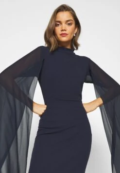 Wal G Cape Sleeve Dress - Robe De Soirée - Navy Blue -Wal Mode Promos Soldes Boutique 3ba8b4a4fda64aa3a135a24decdb55c0