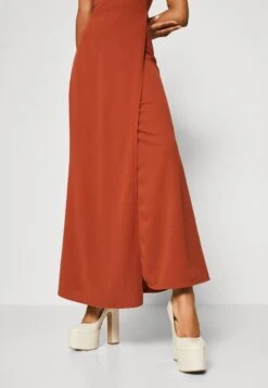 Wal G Jackie Strappy Maxi - Robe Longue - Terracotta -Wal Mode Promos Soldes Boutique 3d858fc63a9d490797bc9e0fa70fa988