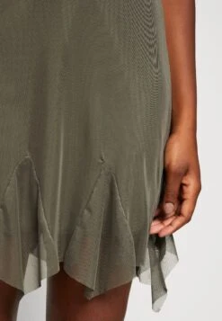 Wal G Dan Mini - Robe De Jour - Khaki Green -Wal Mode Promos Soldes Boutique 3e8d67d0109149d6beb0b358a804c324