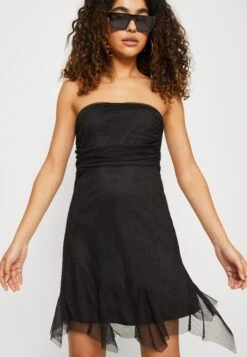 Wal G Dan Mini - Robe De Jour - Black -Wal Mode Promos Soldes Boutique 3f93a64e43e74d0e93267b6658cd4958