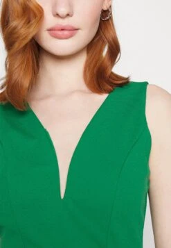 Wal G Tulip Midi Dress - Robe De Soirée - Leaf Green -Wal Mode Promos Soldes Boutique 42ec82653f2b40ed88850d4cf5a034aa