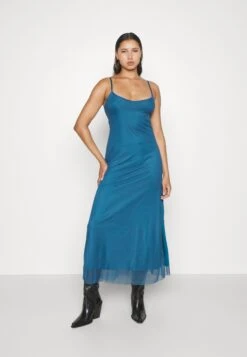 Wal G Sandy - Robe Longue - Dark Teal Blue -Wal Mode Promos Soldes Boutique 4bf96d6624414a23a068da427c8387ea