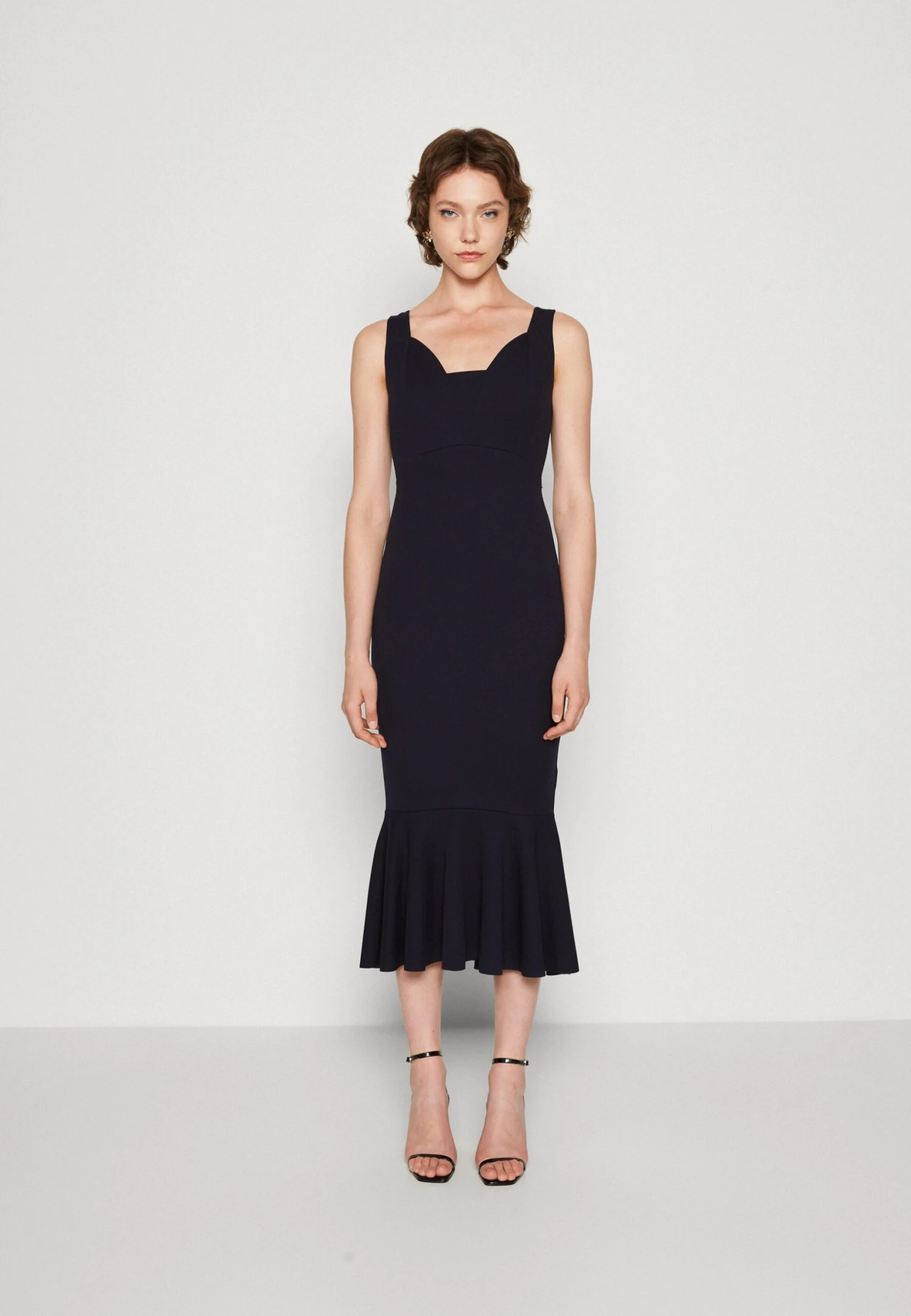 Wal G Anabella Ruffle Bottom Midi - Robe En Jersey - Navy Blue 1 Wal G Anabella Ruffle Bottom Midi - Robe En Jersey - Navy Blue