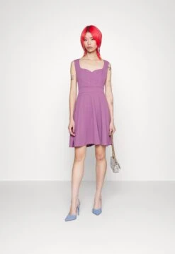 Wal G Missy Heart Skater Dress - Robe De Soirée - Mauve Pink -Wal Mode Promos Soldes Boutique 4ffbbd39e2a0409bba30999470d5e144