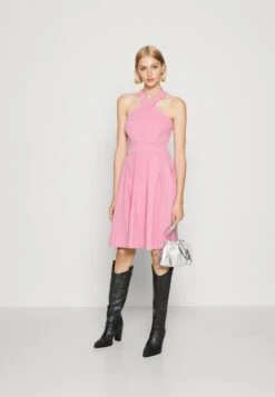 Wal G Nelly Cross Neck Skater - Robe En Jersey - Rose Pink -Wal Mode Promos Soldes Boutique 51480155bdee4fc594cab38048c549c0
