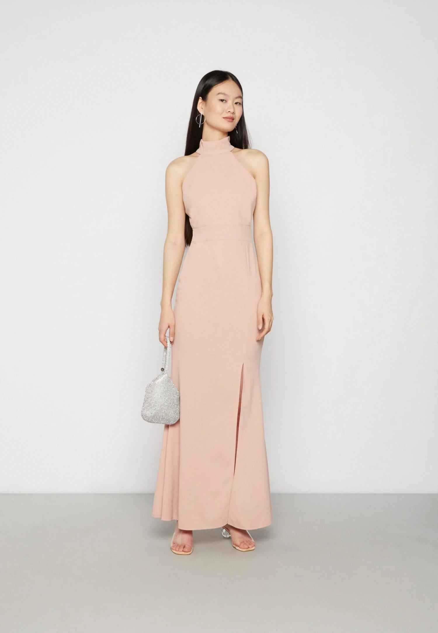 Wal G Sara Halter Neck Maxi Dress - Robe De Cocktail - Blush Pink 2 Wal G Sara Halter Neck Maxi Dress - Robe De Cocktail - Blush Pink – Image 2
