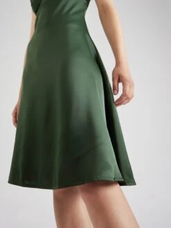 Wal G Robes De Cocktail Robe De Cocktail DALIA Femme Vert -Wal Mode Promos Soldes Boutique 658c674d8bc57370f02bc75420b76dc0