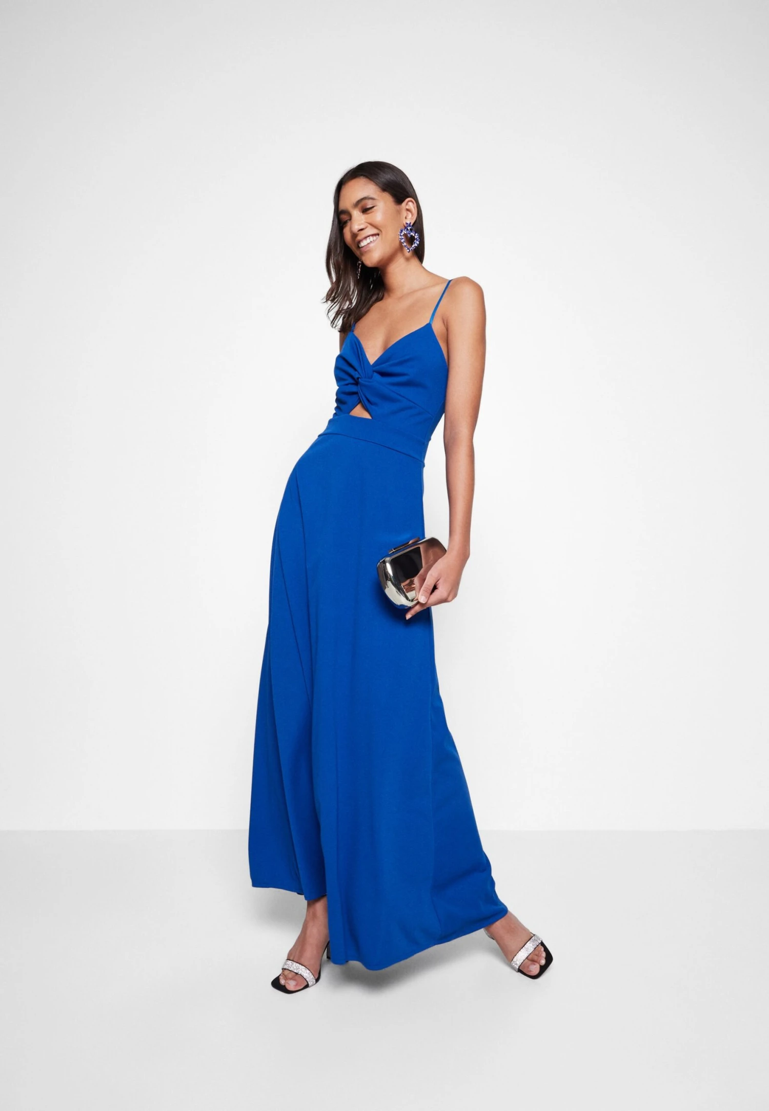 Wal G Anne Cut Out Maxi - Robe De Soirée - Electric Blue 2 Wal G Anne Cut Out Maxi - Robe De Soirée - Electric Blue – Image 2