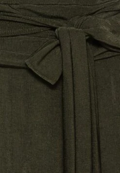 Wal G Wonda V Neck - Combinaison - Olive Green -Wal Mode Promos Soldes Boutique 757dc3707b464041a47d13937843ef0a