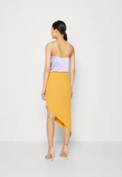 Wal G Grainee Asymmetric Midi Skirt - Jupe Crayon - Yellow -Wal Mode Promos Soldes Boutique 7767142bcbb2442fb093207aff910040