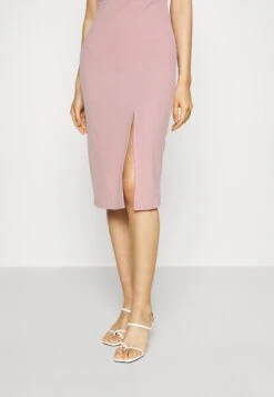 Wal G Lizzy Midi Dress - Robe En Jersey - Blush Pink -Wal Mode Promos Soldes Boutique 784851a110b343f88c5f23a46129afa7