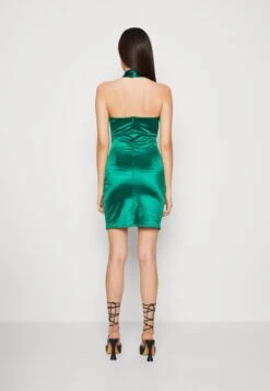 Wal G Alex Halter Mini - Robe De Soirée - Leaf Green 8 Wal G Alex Halter Mini - Robe De Soirée - Leaf Green -Wal Mode Promos Soldes Boutique 7e88e65a6b6f425a8b170ff67b980c01