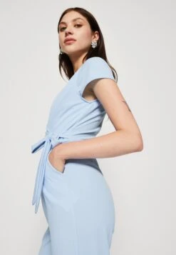 Wal G Archy Bow - Combinaison - Sky Blue 9 Wal G Archy Bow - Combinaison - Sky Blue -Wal Mode Promos Soldes Boutique 8a1e5440c64549b08e77be57103b58f4