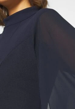 Wal G Cape Sleeve Dress - Robe De Soirée - Navy Blue -Wal Mode Promos Soldes Boutique 8c54e48d5e7d4f8d9d98a945baaf3a9a