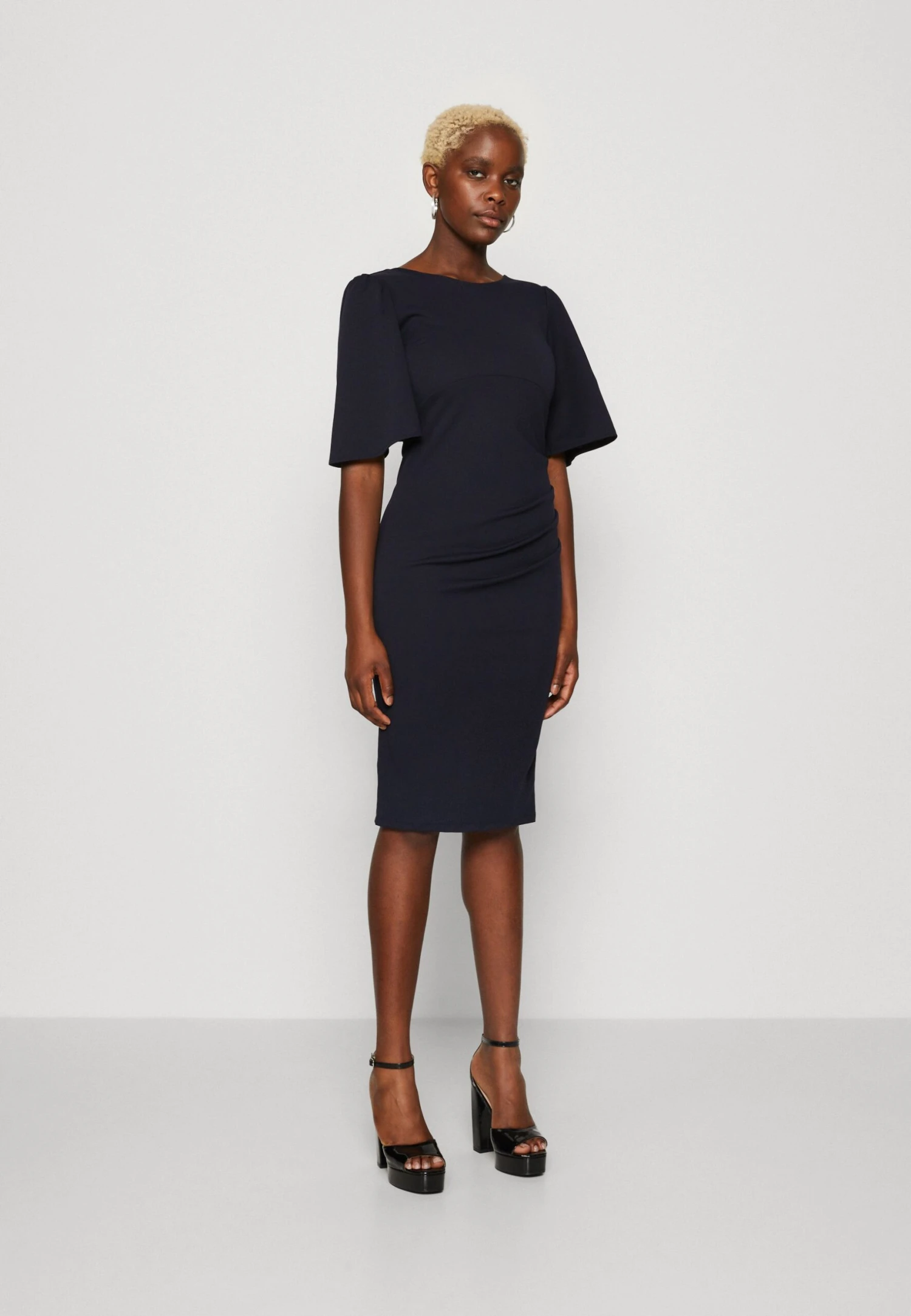 Wal G Puff Sleeve Midi Dress - Robe Fourreau - Navy Blue 1 Wal G Puff Sleeve Midi Dress - Robe Fourreau - Navy Blue