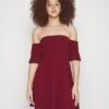 Wal G Renvi Off Shoulder Skater - Robe De Soirée - Berry Wine