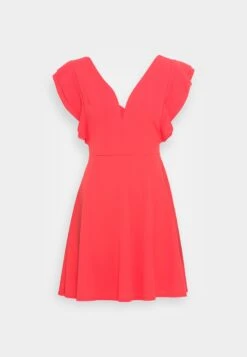 Wal G Lucia V Neck Frill Sleeve Skater Dress - Robe De Soirée - Coral -Wal Mode Promos Soldes Boutique 9c3830aec9594408be679f9813667c92