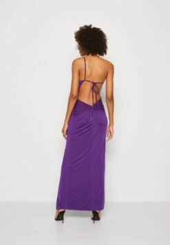 Wal G Wedding Estelle Backless Maxi - Robe De Cocktail - Purple -Wal Mode Promos Soldes Boutique 9c959b905aa443bfa86739faa6df23d6