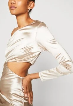 Wal G Jack Halter Neck Midi - Robe En Jersey - Summer Colour -Wal Mode Promos Soldes Boutique 9f83f89d5740417fb8f182a9071c3ded