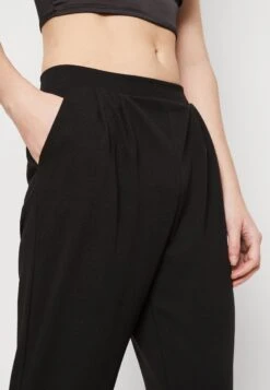 Wal G Alla Trouser - Pantalon Classique - Black 11 Wal G Alla Trouser - Pantalon Classique - Black -Wal Mode Promos Soldes Boutique a0785221afcc407dab2def5e5042f569