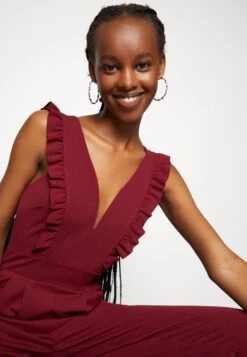 Wal G Rayna Ruffled - Combinaison - Berry Wine -Wal Mode Promos Soldes Boutique a07a14d2e73f4356b41b2f13aec7f286