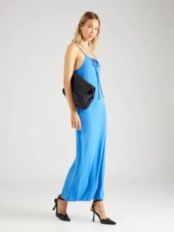 Wal G Robes Dété Robe D’été BENNY Femme Bleu Ciel -Wal Mode Promos Soldes Boutique a19d5d9fcd0773daaeec5fbcfd73ce52