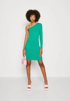 Wal G Tilly Cut Out - Robe De Soirée - Forest Green -Wal Mode Promos Soldes Boutique a8b9d9bcd24745dd98206188506475ec