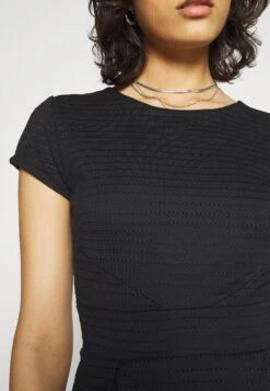 Wal G Briege Skater Dress - Robe De Jour - Black -Wal Mode Promos Soldes Boutique bf4fca109271439a8d82e5a11ececcfa