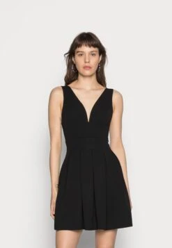 Wal G Pleated Fit And Flare - Robe De Soirée - Black