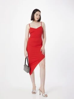 Wal G Robes De Cocktail Robe De Cocktail LAILA Femme Rouge -Wal Mode Promos Soldes Boutique c989be994916d30501e3d89fc9bc7760