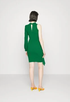 Wal G Tilly Cut Out Mini Dress - Robe En Jersey - Leaf Green 8 Wal G Tilly Cut Out Mini Dress - Robe En Jersey - Leaf Green -Wal Mode Promos Soldes Boutique ca0585d4f51c42fb8f124413a776e151