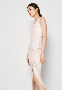 Wal G Wedding Dolly V Neck Print Maxi - Robe En Jersey - Apricot/Multi-Coloured 9 Wal G Wedding Dolly V Neck Print Maxi - Robe En Jersey - Apricot/Multi-Coloured -Wal Mode Promos Soldes Boutique d4dc8c50869e4d61a236be7e2faa7daf