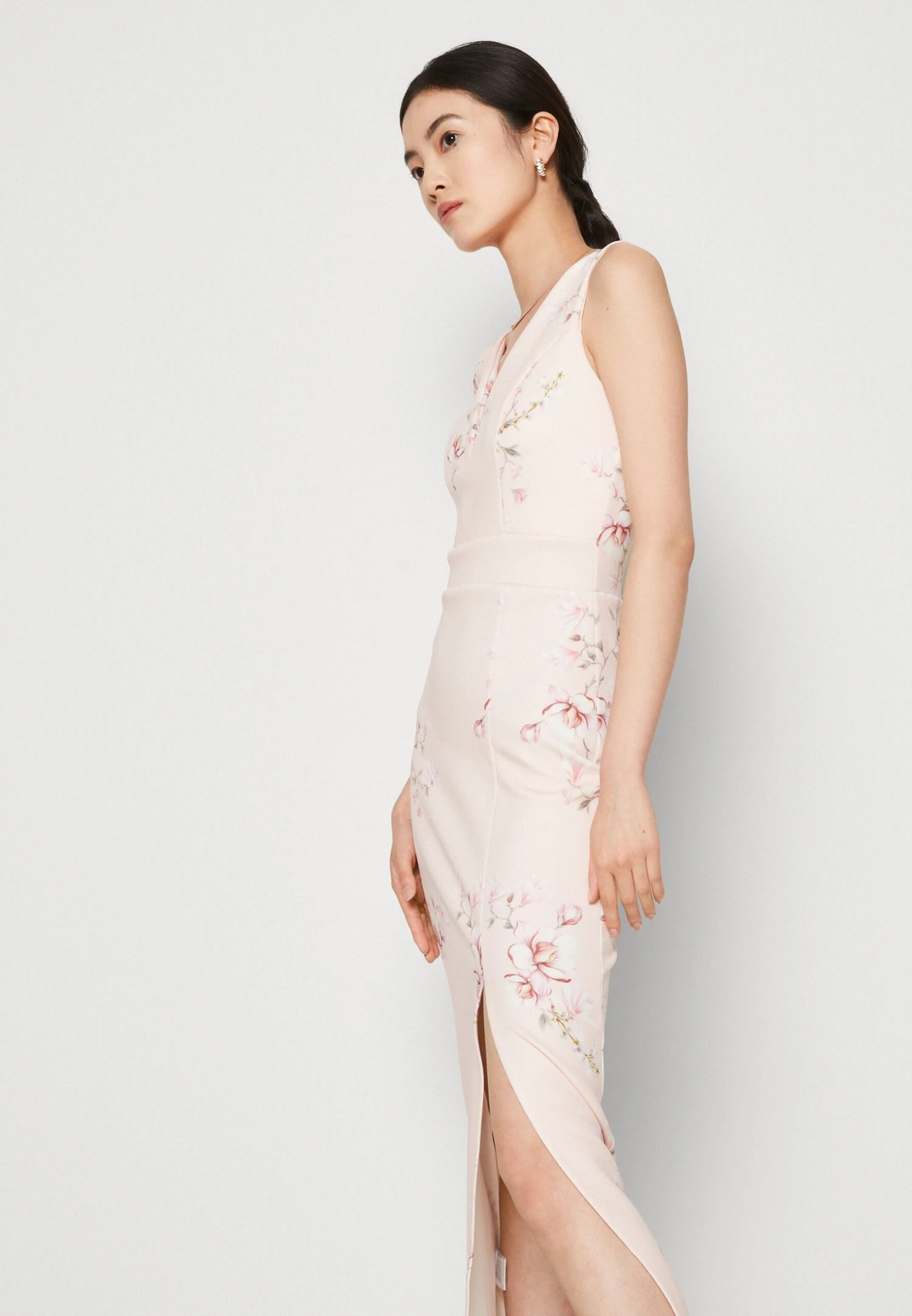 Wal G Wedding Dolly V Neck Print Maxi - Robe En Jersey - Apricot/Multi-Coloured 4 Wal G Wedding Dolly V Neck Print Maxi - Robe En Jersey - Apricot/Multi-Coloured – Image 4