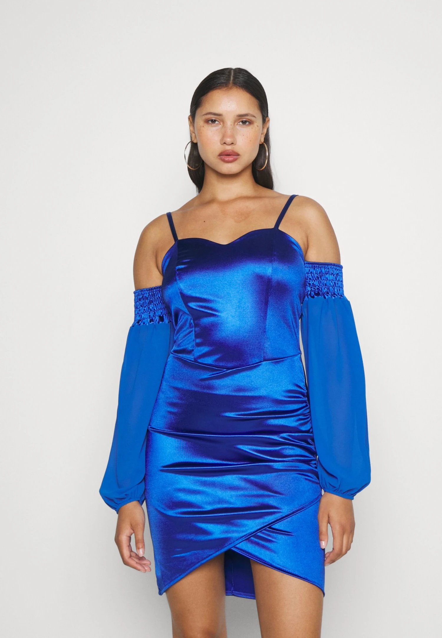 Wal G Dash Sleeve Mini - Robe De Soirée - Electric Blue 3 Wal G Dash Sleeve Mini - Robe De Soirée - Electric Blue – Image 3