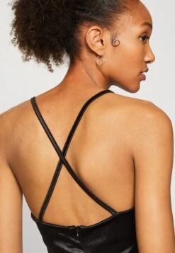 Wal G Josh Satin Skater - Robe De Soirée - Black -Wal Mode Promos Soldes Boutique d9372f67a8984a75b5d7a717373282e6