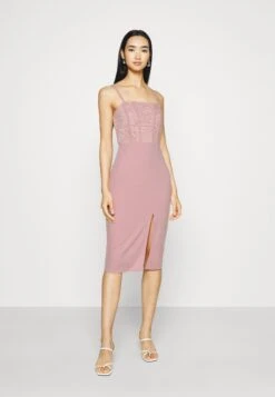 Wal G Lizzy Midi Dress - Robe En Jersey - Blush Pink