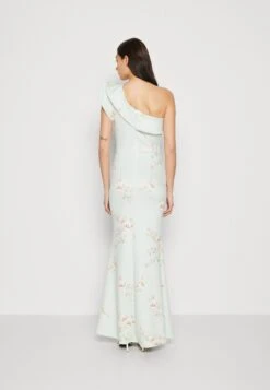 Wal G Wedding Tall Turn Heads Print Maxi - Robe De Cocktail - Sage Green -Wal Mode Promos Soldes Boutique f27b62a178394f019ed736179b35ab5b