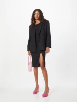Wal G Mini-robes Robe WINA Femme Noir -Wal Mode Promos Soldes Boutique f33437adbc9ee4d1599e9820f3a78997