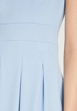 Wal G Sasha Pleated Pant - Combinaison - Sky Blue -Wal Mode Promos Soldes Boutique f3d25a3bb6364e86bf2e0ac3db84970a